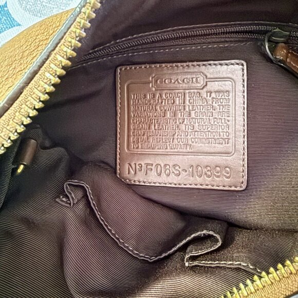 Coach 10399 Signature Shoulder Bag – Immaculate Condition - Picture 6 of 13